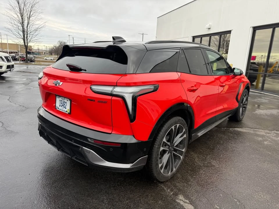 2025 Chevrolet Blazer - Image 3 of 11