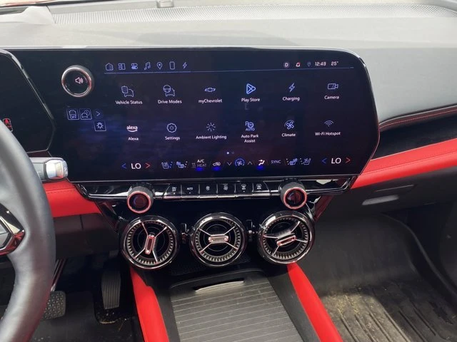 2025 Chevrolet Blazer - Image 18 of 20