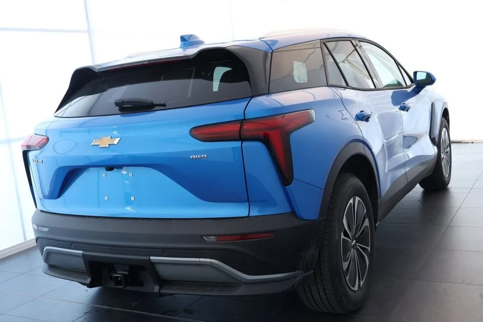 2025 Chevrolet Blazer - Image 19 of 19