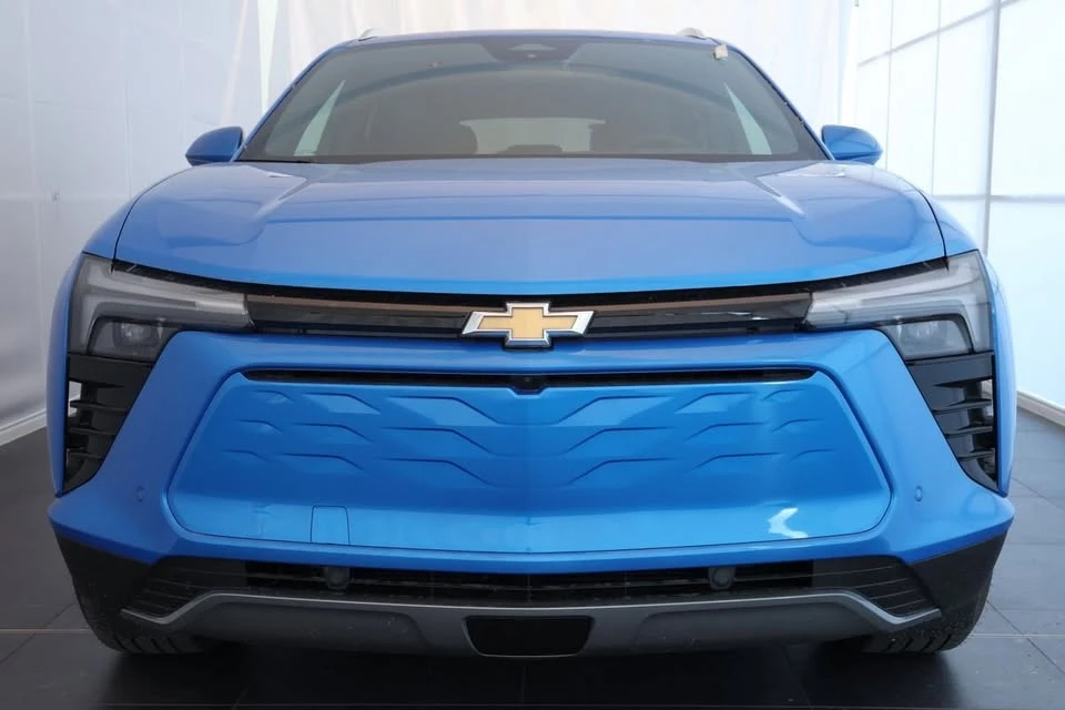 2025 Chevrolet Blazer - Image 3 of 19