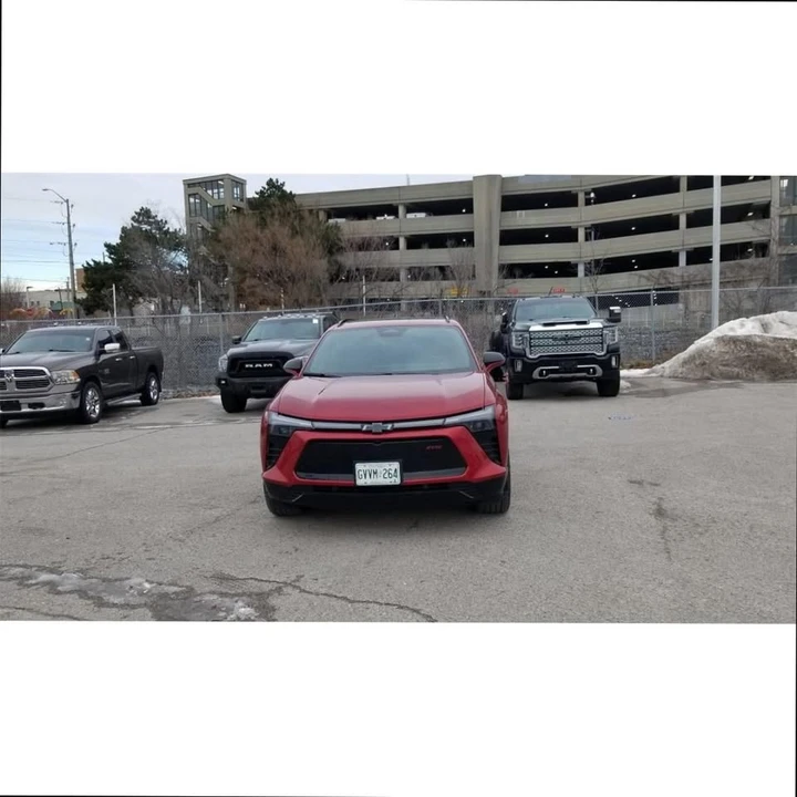 2025 Chevrolet Blazer - Image 2 of 15