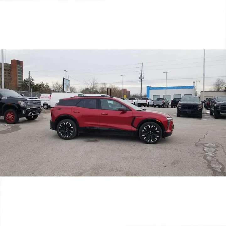 2025 Chevrolet Blazer - Image 4 of 15