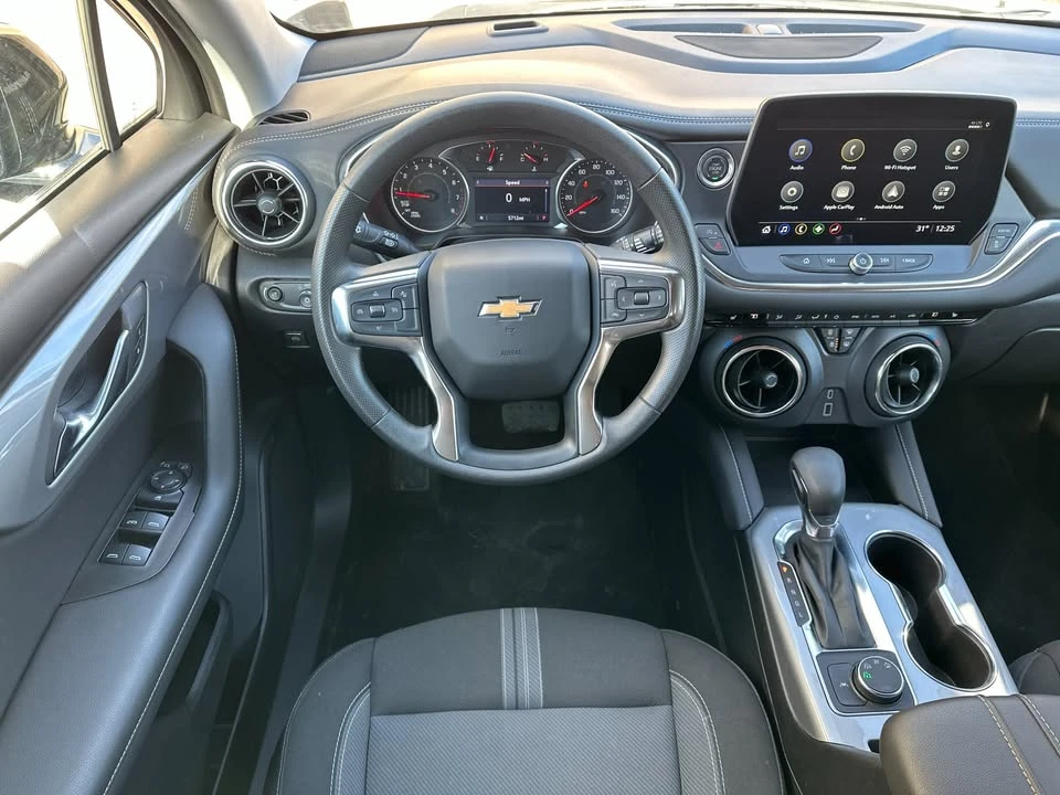 2025 Chevrolet Blazer - Image 13 of 20
