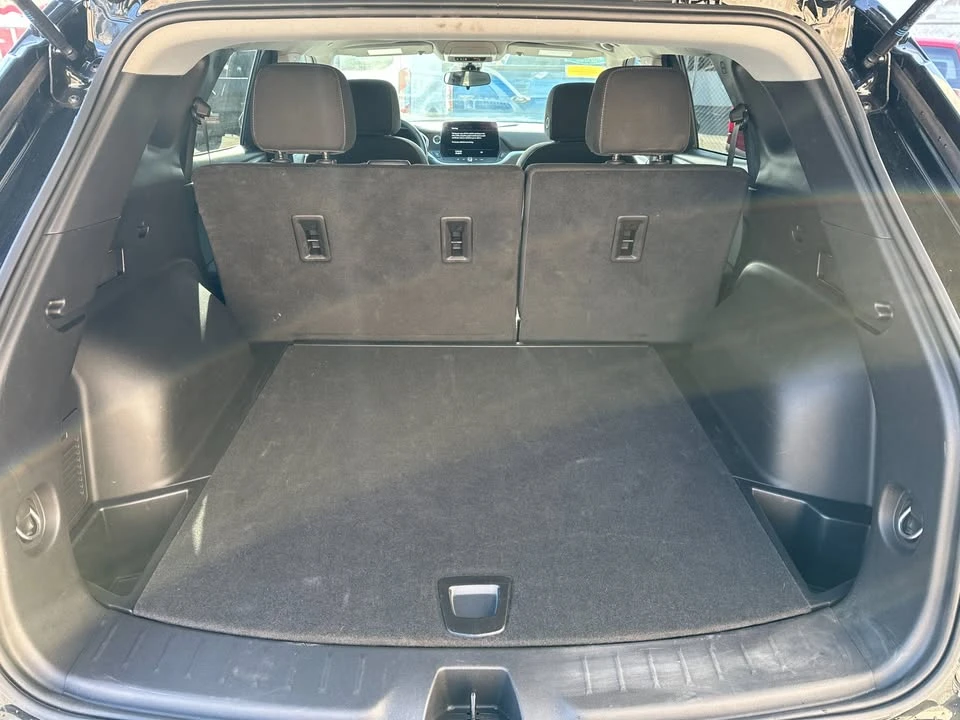 2025 Chevrolet Blazer - Image 6 of 20