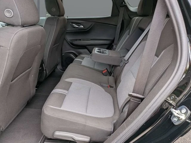 2025 Chevrolet Blazer - Image 10 of 13