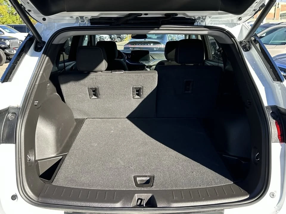 2025 Chevrolet Blazer - Image 7 of 17
