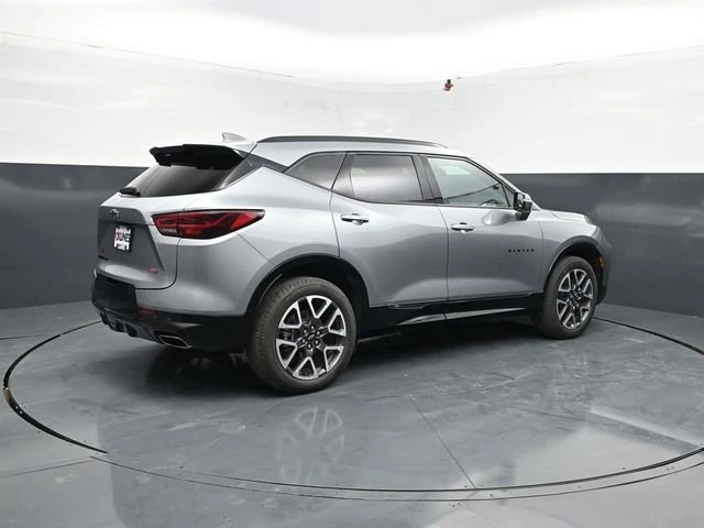 2025 Chevrolet Blazer - Image 8 of 20