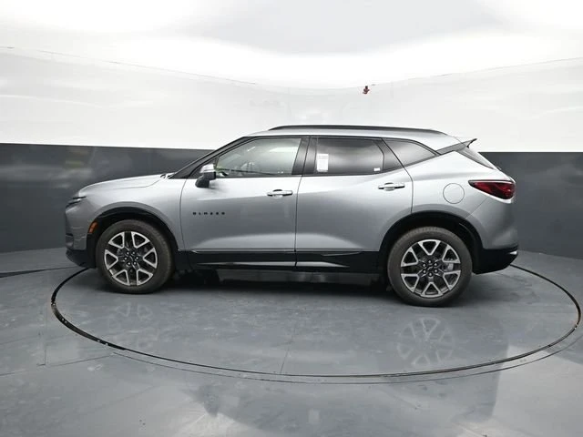 2025 Chevrolet Blazer - Image 4 of 20