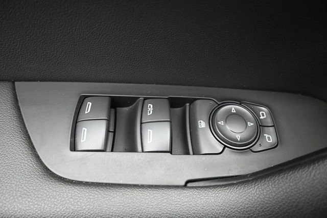 2025 Chevrolet Blazer - Image 12 of 20
