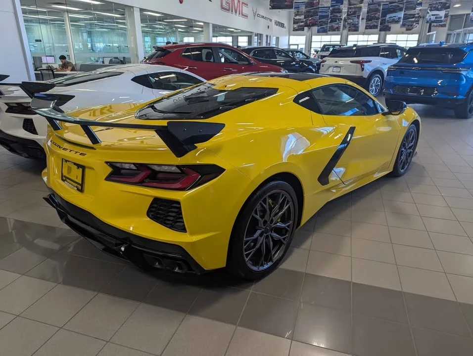 2025 Chevrolet Corvette C8 - Image 7 of 10