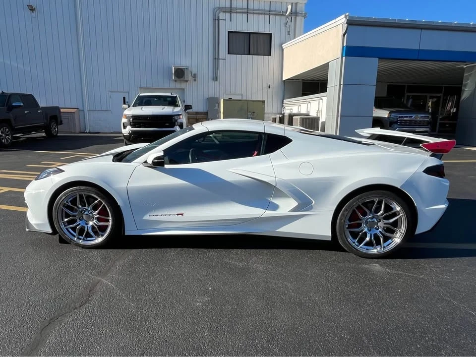 2025 Chevrolet Corvette C8 - Image 4 of 13
