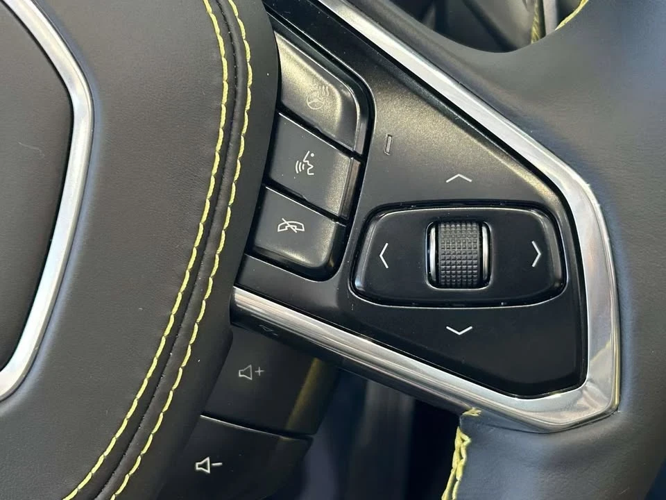 2025 Chevrolet Corvette C8 - Image 10 of 19