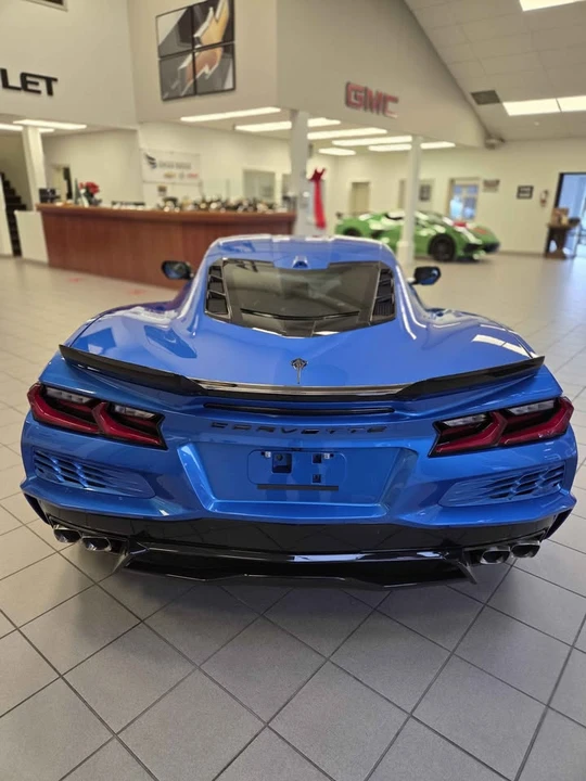 2025 Chevrolet Corvette C8 E-Ray - Image 5 of 10