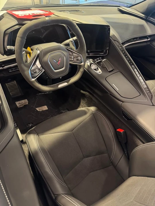 2025 Chevrolet Corvette C8 Z06 - Image 6 of 8