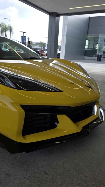 2025 Chevrolet Corvette C8 Z06 - Image 15 of 15