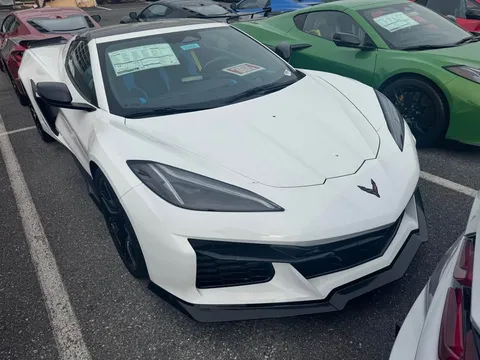 2025 Chevrolet Corvette C8 Z06 - Image 2 of 10