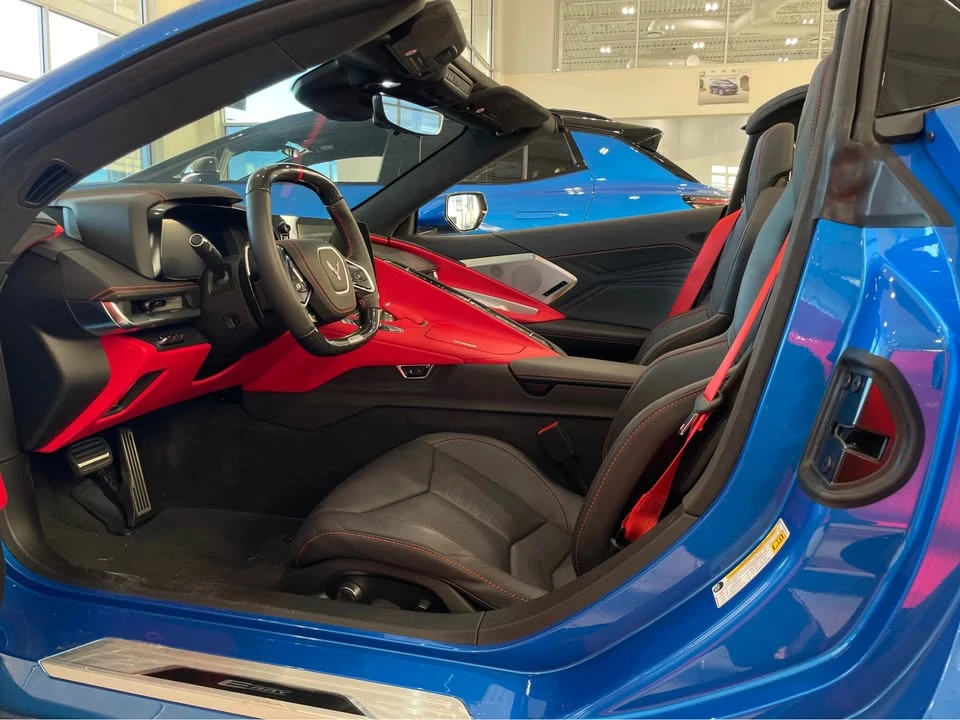2025 Chevrolet Corvette C8 E-Ray - Image 7 of 12