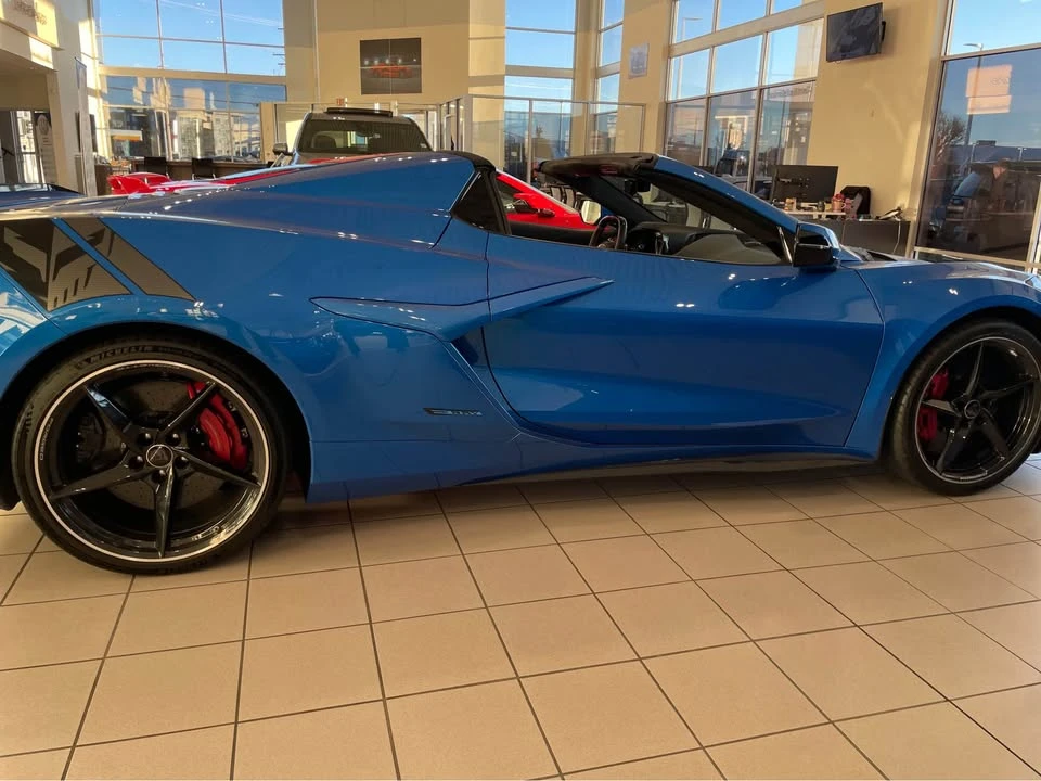 2025 Chevrolet Corvette C8 E-Ray - Image 6 of 12