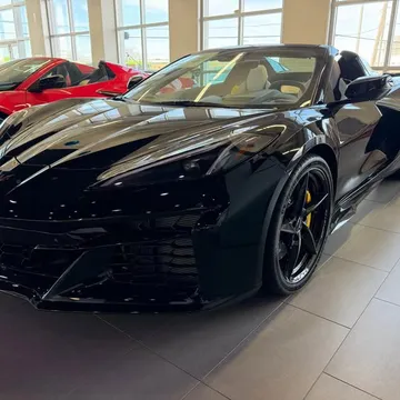 2025 Chevrolet Corvette E-Ray 2LZ