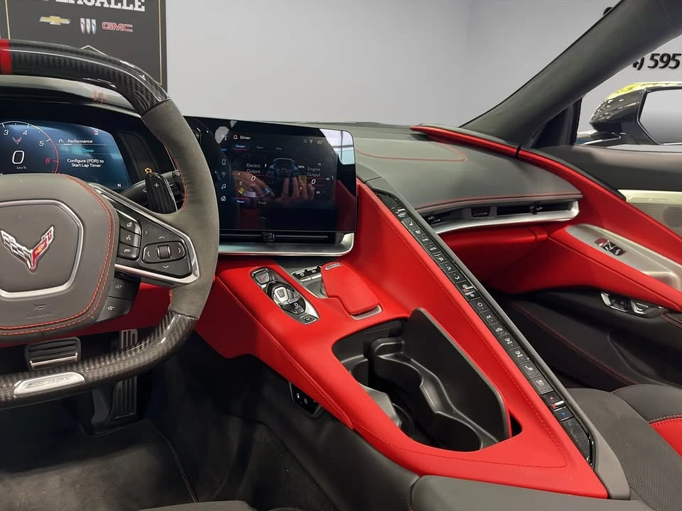 2025 Chevrolet Corvette C8 E-Ray - Image 13 of 17
