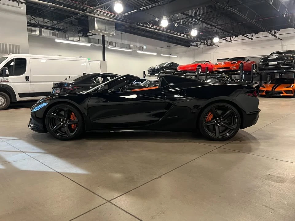 2025 Chevrolet Corvette C8 E-Ray - Image 6 of 12