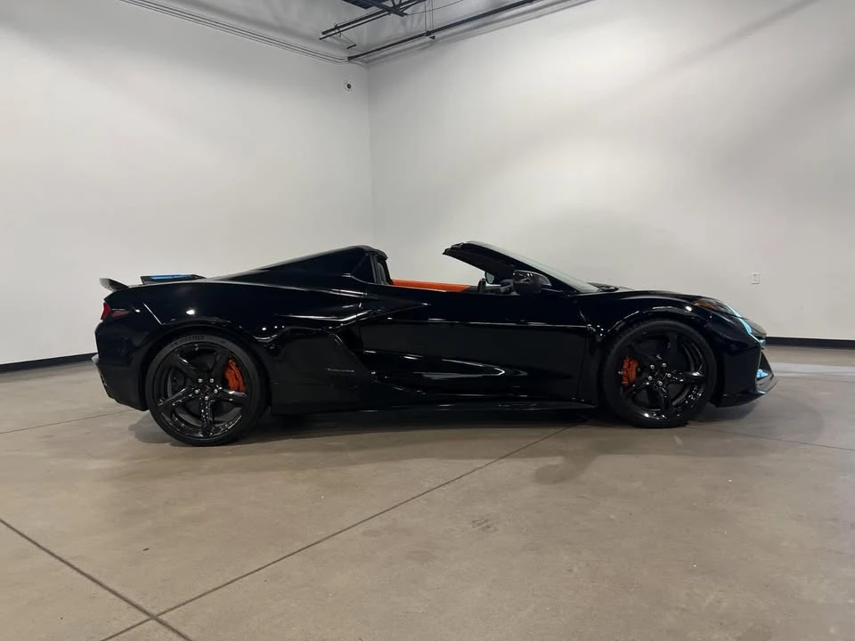 2025 Chevrolet Corvette C8 E-Ray - Image 3 of 12