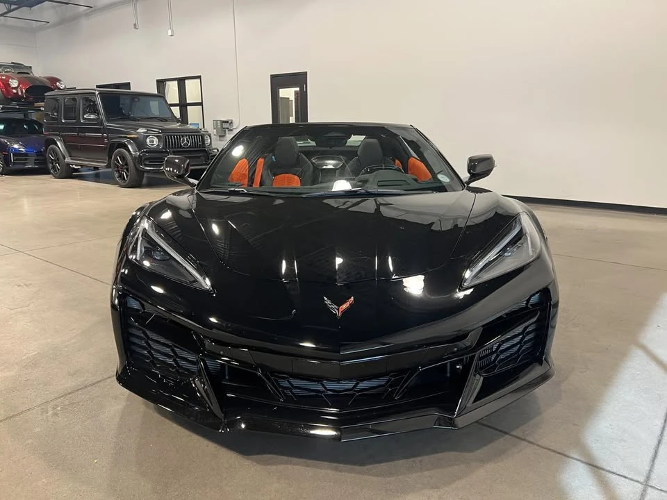 2025 Chevrolet Corvette C8 E-Ray - Image 7 of 12