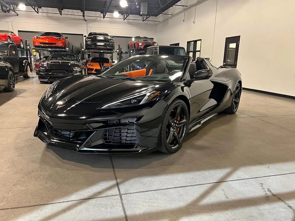 2025 Chevrolet Corvette C8 E-Ray - Image 1 of 12