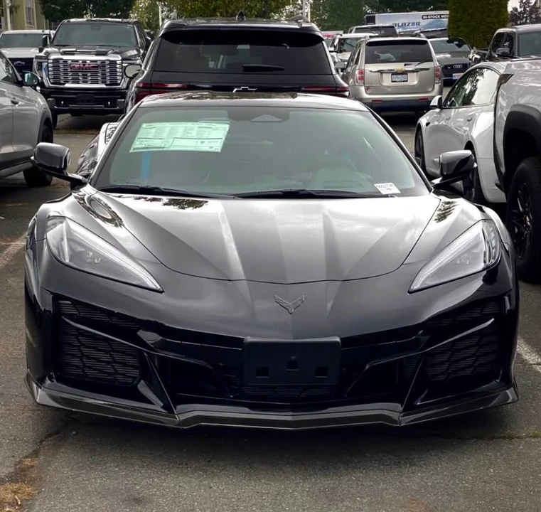2025 Chevrolet Corvette C8 Z06 - Image 2 of 6