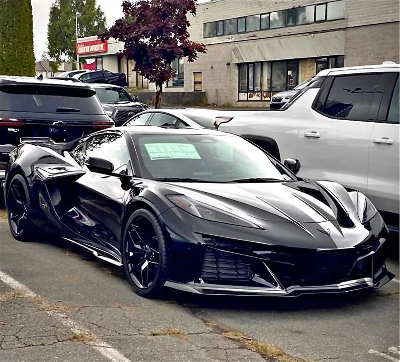 2025 Chevrolet Corvette C8 Z06 - Image 2 of 6
