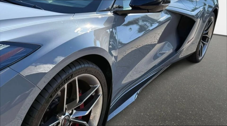 2025 Chevrolet Corvette C8 Z06 - Image 9 of 13
