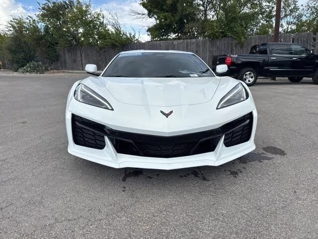 2025 Chevrolet Corvette C8 Z06 - Image 2 of 19