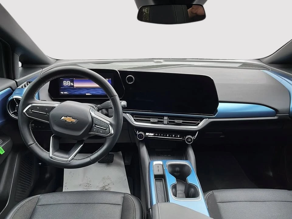 2025 Chevrolet Equinox - Image 10 of 10