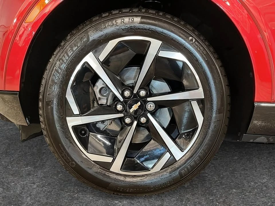 2025 Chevrolet Equinox - Image 7 of 10