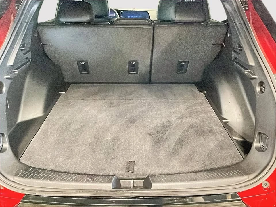 2025 Chevrolet Equinox - Image 6 of 10