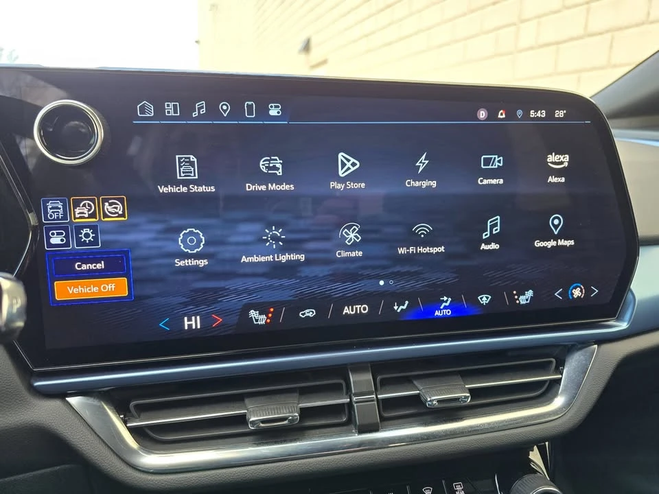2025 Chevrolet Equinox - Image 16 of 17