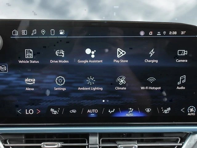 2025 Chevrolet Equinox - Image 14 of 17