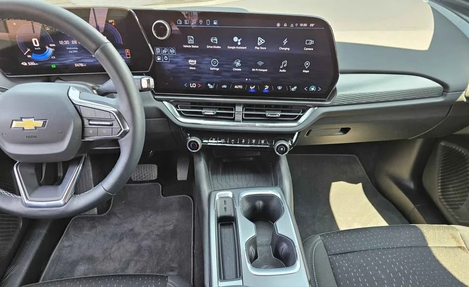 2025 Chevrolet Equinox - Image 18 of 20