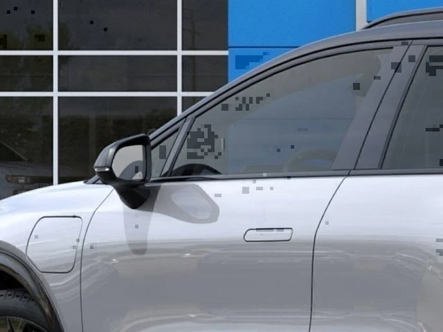 2025 Chevrolet Equinox - Image 8 of 19