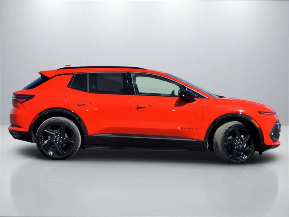 2025 Chevrolet Equinox - Image 3 of 3