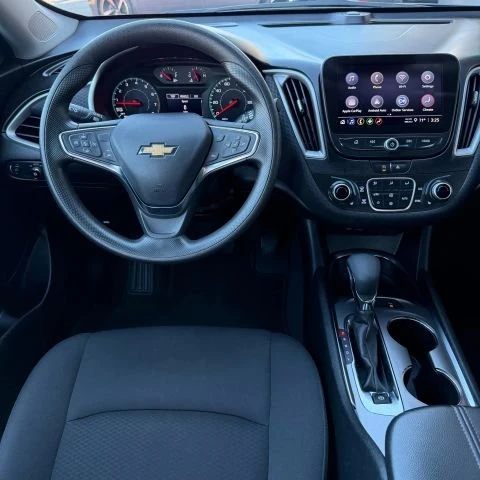 2025 Chevrolet Malibu - Image 5 of 10