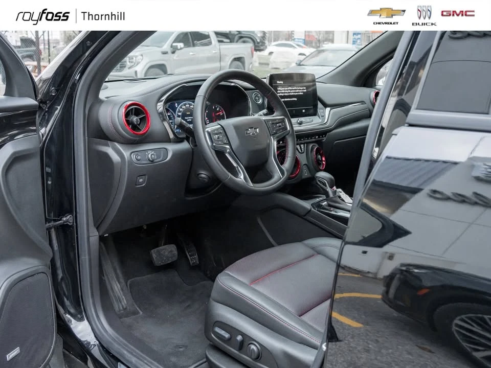 2025 Chevrolet Blazer - Image 5 of 12
