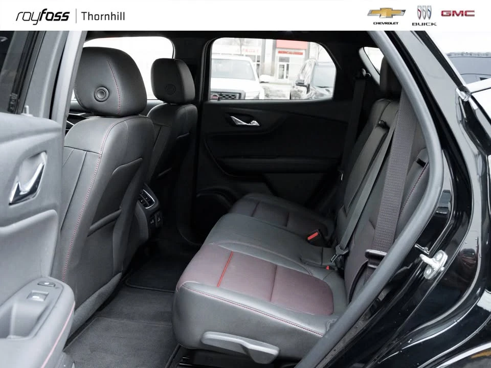 2025 Chevrolet Blazer - Image 9 of 12