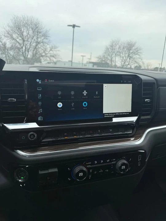 2025 Chevrolet Silverado 4th Gen - Image 13 of 17