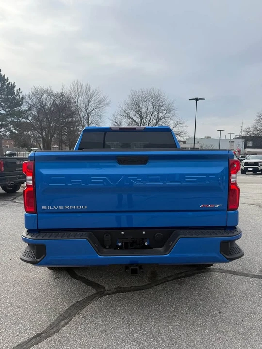 2025 Chevrolet Silverado 4th Gen - Image 3 of 17