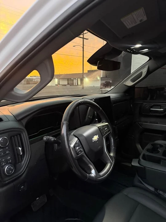 2025 Chevrolet Silverado 4th Gen - Image 9 of 13