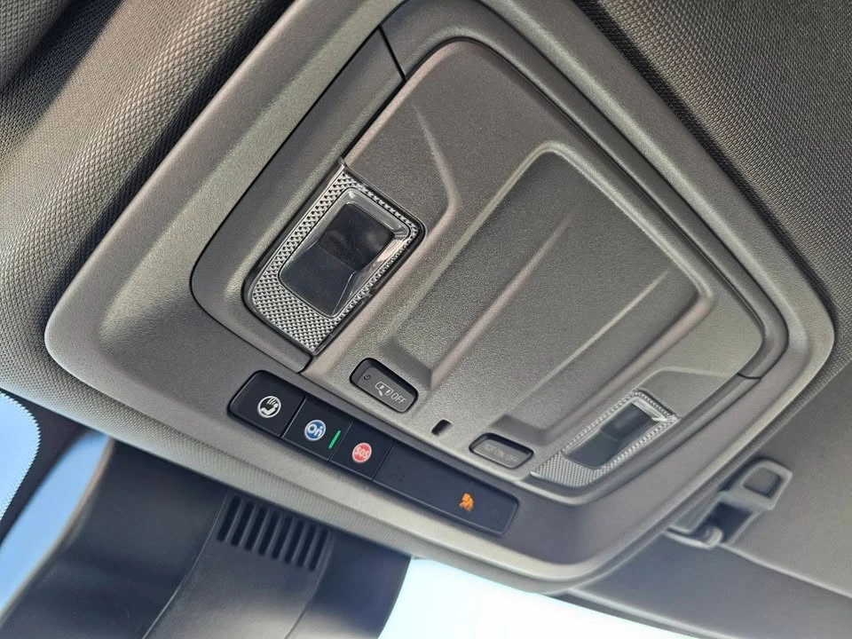 2025 Chevrolet Silverado 4th Gen - Image 16 of 20