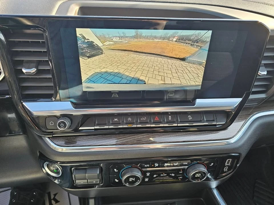 2025 Chevrolet Silverado 4th Gen - Image 14 of 20