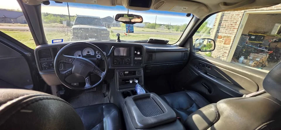 2025 Chevrolet Silverado 4th Gen - Image 3 of 9
