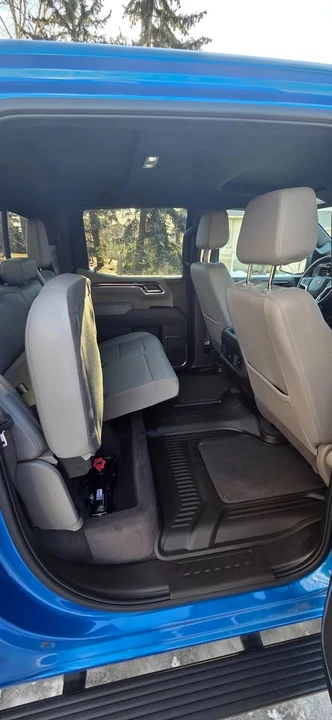 2025 Chevrolet Silverado 4th Gen - Image 11 of 16